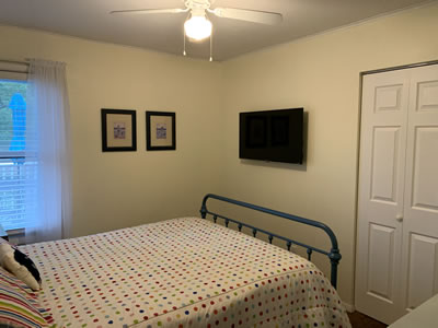 9bedroom2