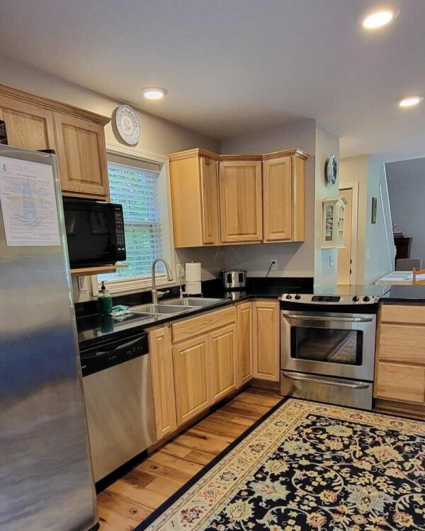 mi-lakeshore-rental-management-albion-cottage-4