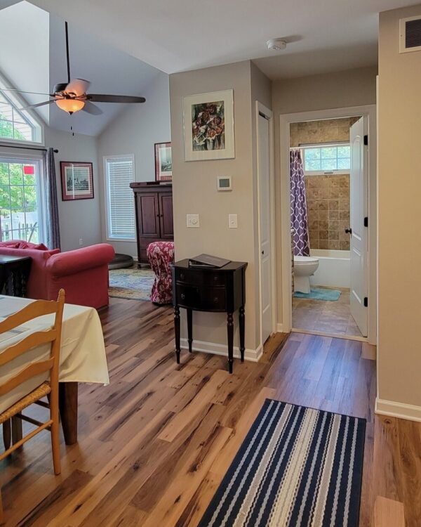 mi-lakeshore-rental-management-albion-cottage-5